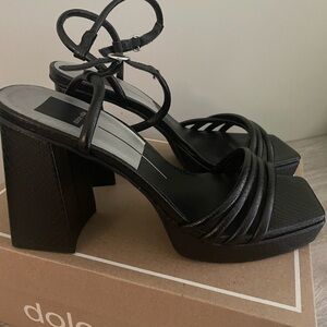 Dolce Vita Sandals 8.5